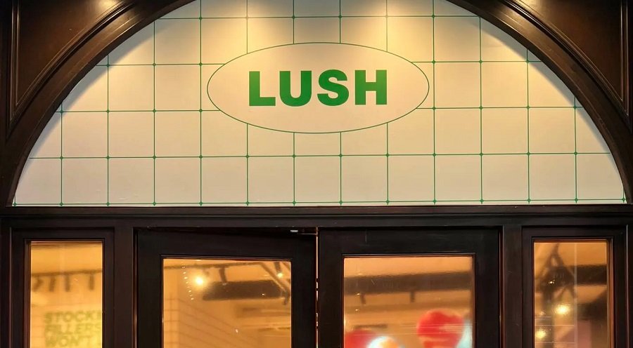 Lush to open London spa