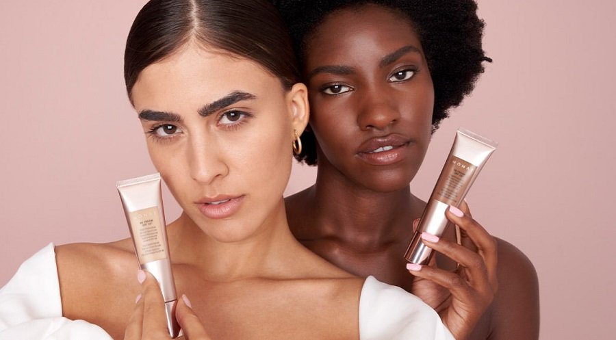 Monat enters the color cosmetics sector with ‘no make-up look’ range